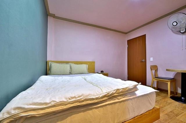 Daegu Bisan-Dong Villa Motel חדר תמונה