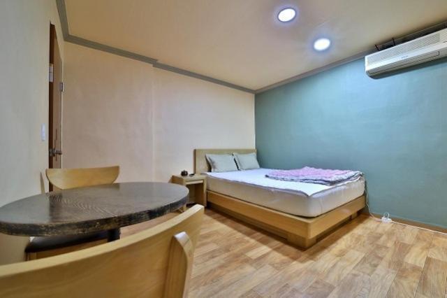 Daegu Bisan-Dong Villa Motel חדר תמונה