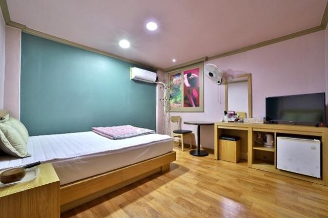 Daegu Bisan-Dong Villa Motel חדר תמונה